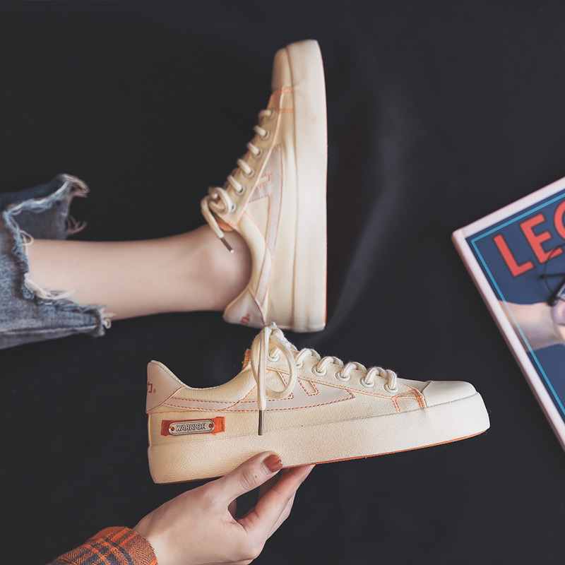 Warrior Canvas Sneaker 'Metallic Trimmings Beige Orange' 圖 5