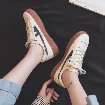 ウォリアーキャンバススニーカー ベージュ/ブルー WXY-C368MJ02 Sizing ウォリアーキャンバススニーカー ベージュ/ブルー WXY-C368MJ02