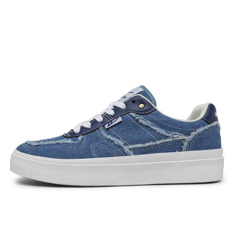 Buy Warrior Classic Canvas Low 'Biru Tua' WXY-F401T02