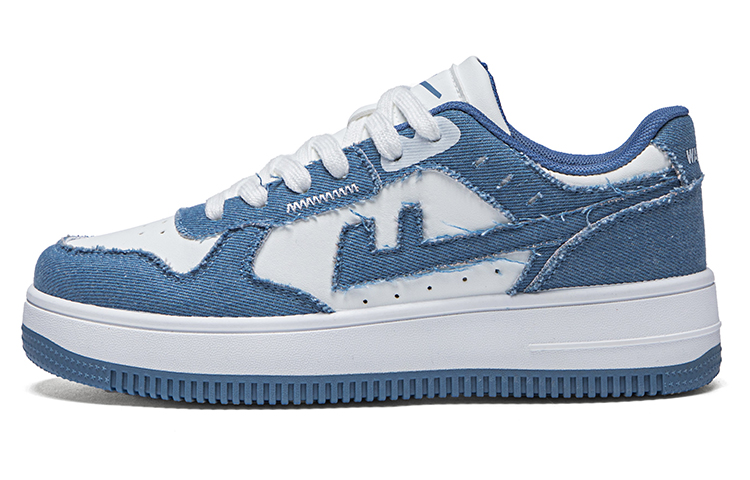 Warrior Classic Denim Blue Low-Top Sneakers - Retro Casual White/Blue. WXY-E103C02 White and Blue