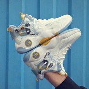 Kasut Bola Keranjang High-Top Warrior Classic 'Graffiti Putih Biru Muda' WXY-F282C01 9