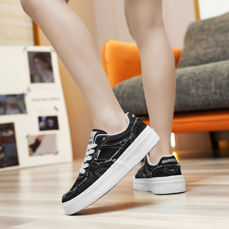 Warrior Classic Low-Top Canvas 'Black' 圖 7