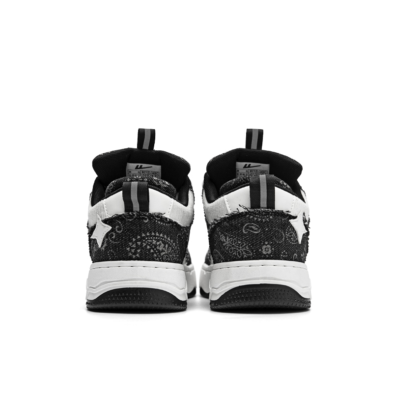 Purchase Warrior Classic Low 'Nube Estelar Blanco y Negro' WXY(S)-3408C02