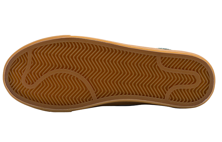 Purchase Warrior Classic Low 'Putih Hijau Gelap' WXY-B250MJ02