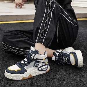 Warrior High-Top 'Beige Deep Blue' Sepatu Sneaker Tinggi WBN(JS)-129102 Sizing Warrior High-Top 'Beige Deep Blue' Sepatu Sneaker Tinggi WBN(JS)-129102