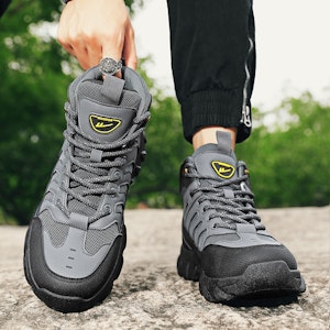 戰士回力 簡約百搭戶外 耐磨防滑 減震 高筒 生活休閒鞋 男款 灰黑 Purchase 戰士回力 簡約百搭戶外 耐磨防滑 減震 高筒 生活休閒鞋 男款 灰黑