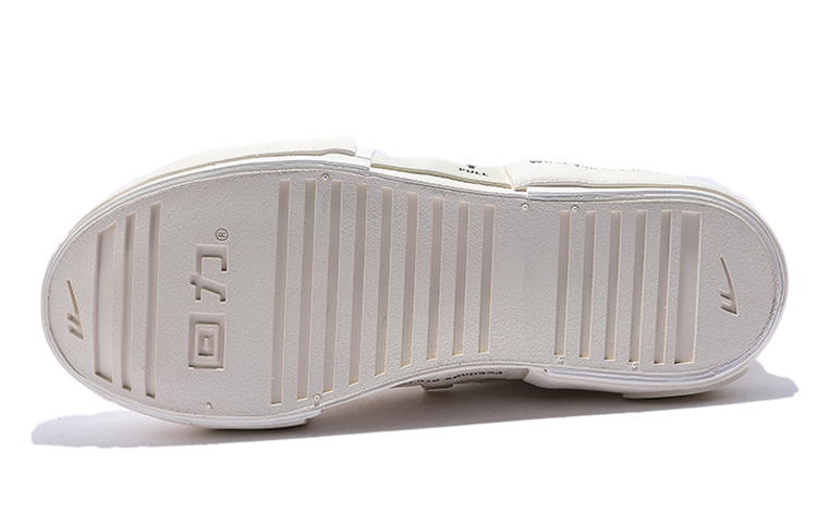 Lookbook Warrior Kasut Tinggi Kanvas 'Putih Krim' WXY-B227G02