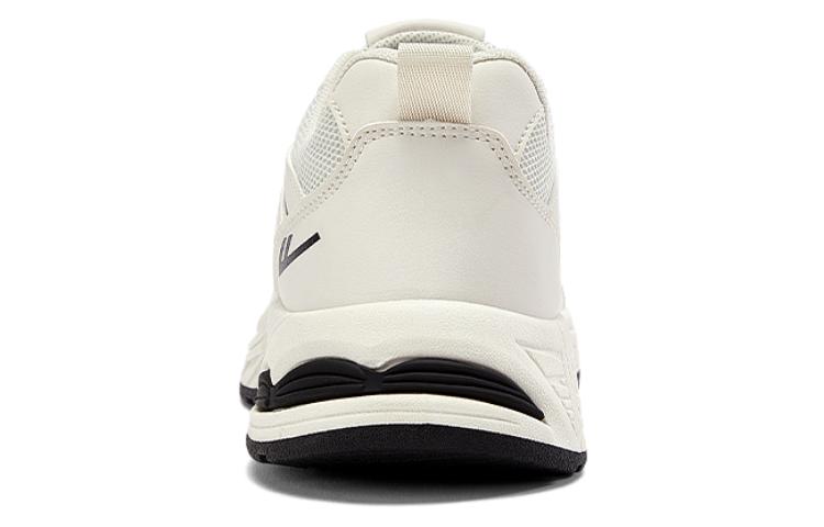 Shop 勇士回力 特強鞋底後跟舒適 減震耐磨 低筒 爺爺鞋 男款 米色