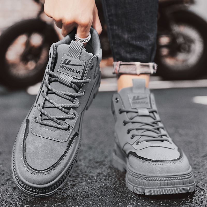 Cheap 回力戰士 英倫風 時尚 防滑耐磨減震 短筒至中筒 馬丁靴 男款 灰色