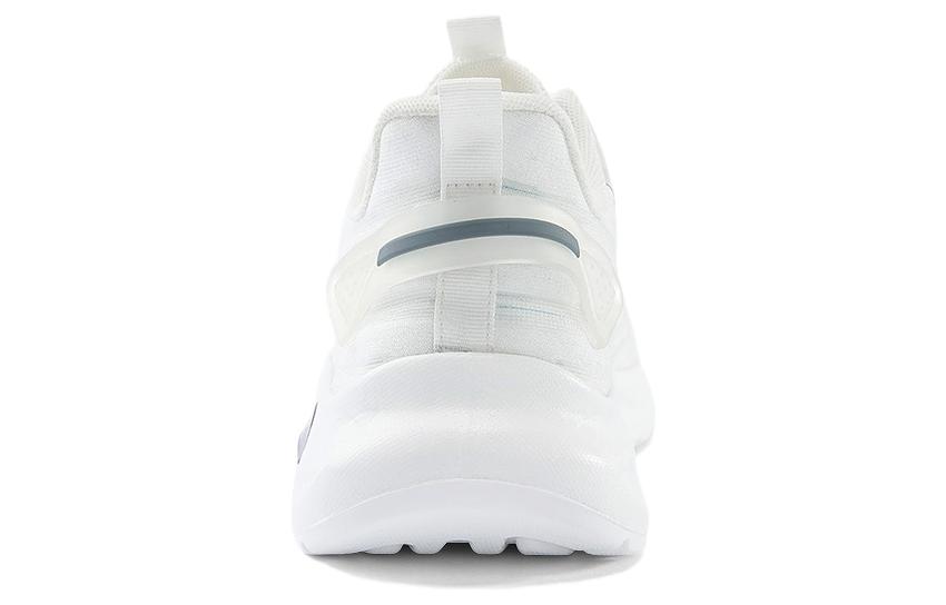 Shop ウォリアー スニーカー ロー "ホワイトオレンジ" WXY(JS)-102802