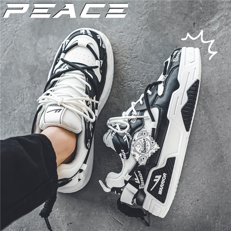 Sizing Warrior Gaya Jalanan 'Cetakan Hitam dan Putih' 'Kasut Bread' WXY-F495C02