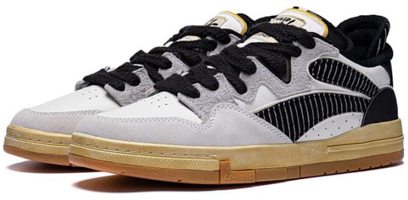 Li-Ning Wave Pro x Disney 'OSWALD' Sepatu Olahraga AECT017-1 Lookbook Li-Ning Wave Pro x Disney 'OSWALD' Sepatu Olahraga AECT017-1