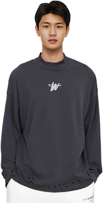 WE11DONE Logo "WD" Baju Lengan Panjang Unisex Kelabu Crewneck WD-TP6-20-001-U-CH Details for WE11DONE Logo "WD" Baju Lengan Panjang Unisex Kelabu Crewneck WD-TP6-20-001-U-CH