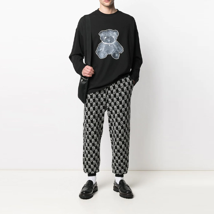 WE11DONE FW22 Bear Print Black Crewneck Sweatshirt Unisex Autumn WD-TT9-20-116-U-BK 圖 3