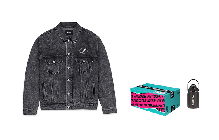 Lookbook WE11DONE FW22 Unisex Distressed Logo Oversized Denim Jacket Washed Black. WD-DJ4-20-017-U-WB