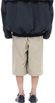 WE11DONE FW24 米色中腰拉鍊口袋休閒短褲 WD-PT2-24-226-M-BG Purchase WE11DONE FW24 米色中腰拉鍊口袋休閒短褲 WD-PT2-24-226-M-BG