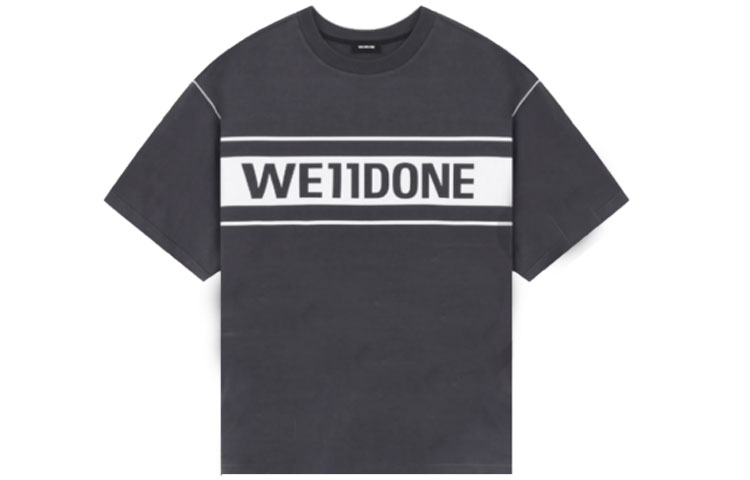 Order Camiseta Unisex WE11DONE Gris Carbón Logo Reflectivo Gráfico Crewneck. WD-TP5-19-940-CH