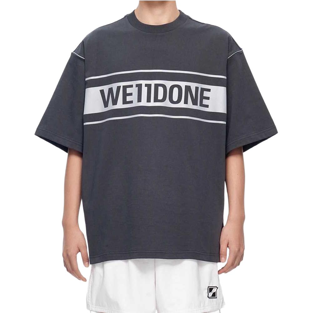 Shop Camiseta Unisex WE11DONE Gris Carbón Logo Reflectivo Gráfico Crewneck. WD-TP5-19-940-CH