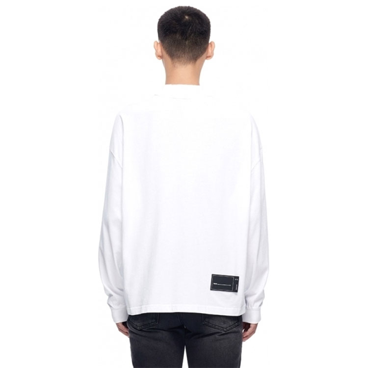 Shop WE11DONE 素色小標印花長袖男女款T恤 WD-TT3-22-868-U-WH