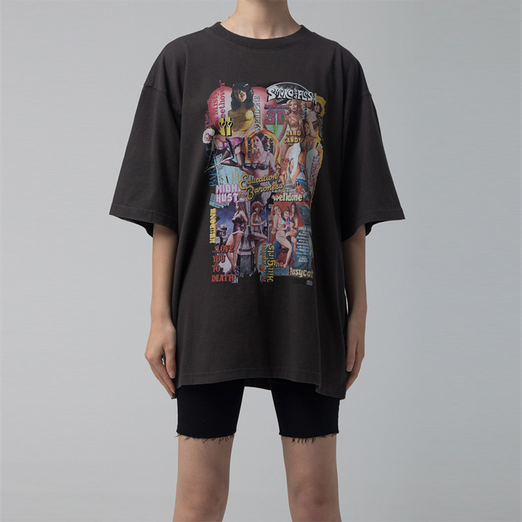 Shop WE11DONE SS22 電影角色印花中性經典灰T恤 WD-TP7-20-097-U-CH