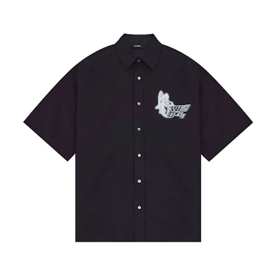 WE11DONE SS22 Unisex Short Sleeve Logo Print Shirt - Black. WD-BL1-22-101-U-BK