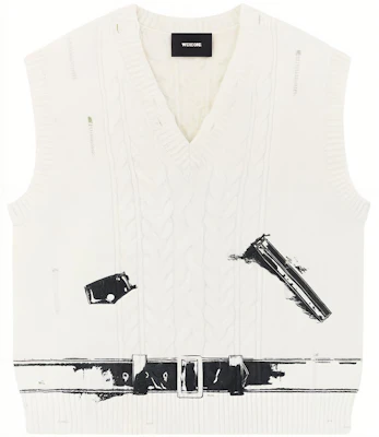 WE11DONE SS23 Rompi Rajutan V-Neck Grafis Gading Unisex WD-KV1-23-617-U-IV Buy WE11DONE SS23 Rompi Rajutan V-Neck Grafis Gading Unisex WD-KV1-23-617-U-IV