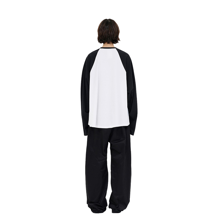 WE11DONE SS23 Teddy Bear Print Colorblock Unisex Crewneck Sweatshirt Black. WD-TT1-23-869-U-BK 圖 9