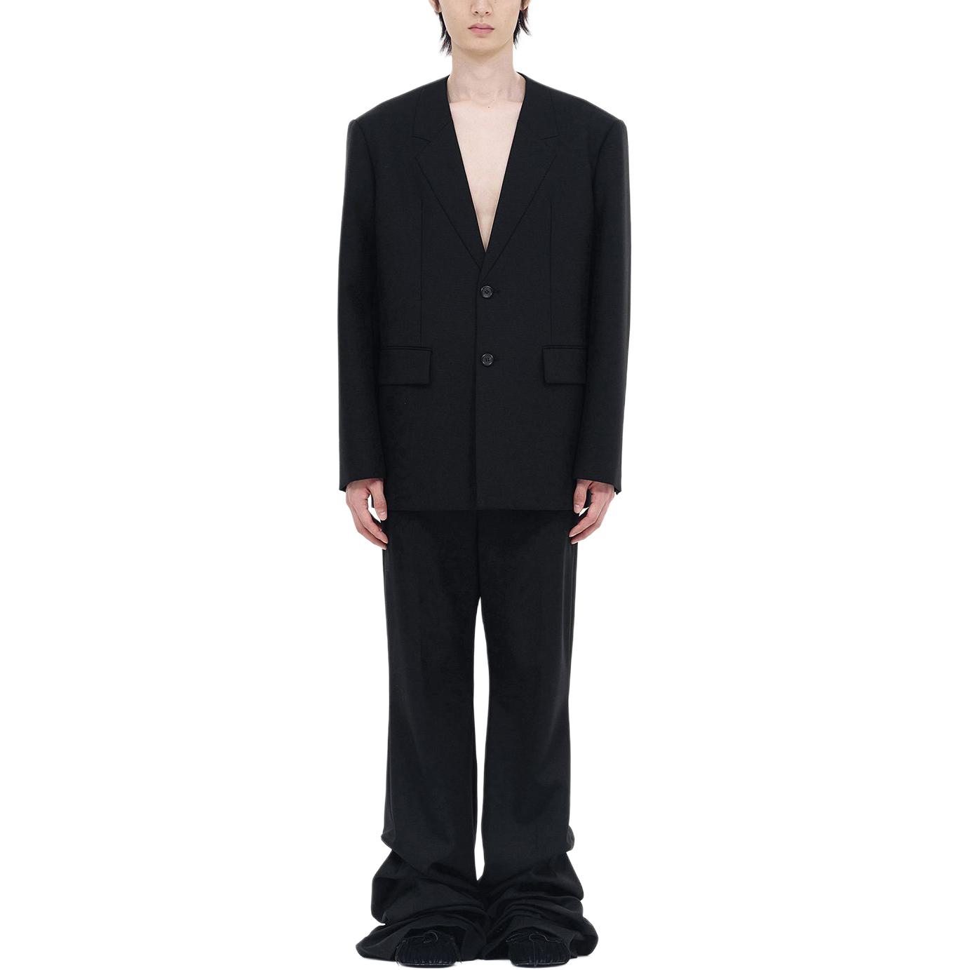 Shop WE11DONE SS24 블랙 로고 백 디테일 노카라 싱글 브레스티드 블레이저. WD-JK0-24-063-M-BK