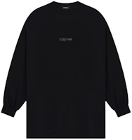 WE11DONE SS24 Oversized Rhinestone Logo Long Sleeve T-Shirt Unisex Black WD-TT0-24-811-U-BK WE11DONE SS24 Oversized Rhinestone Logo Long Sleeve T-Shirt Unisex Black WD-TT0-24-811-U-BK