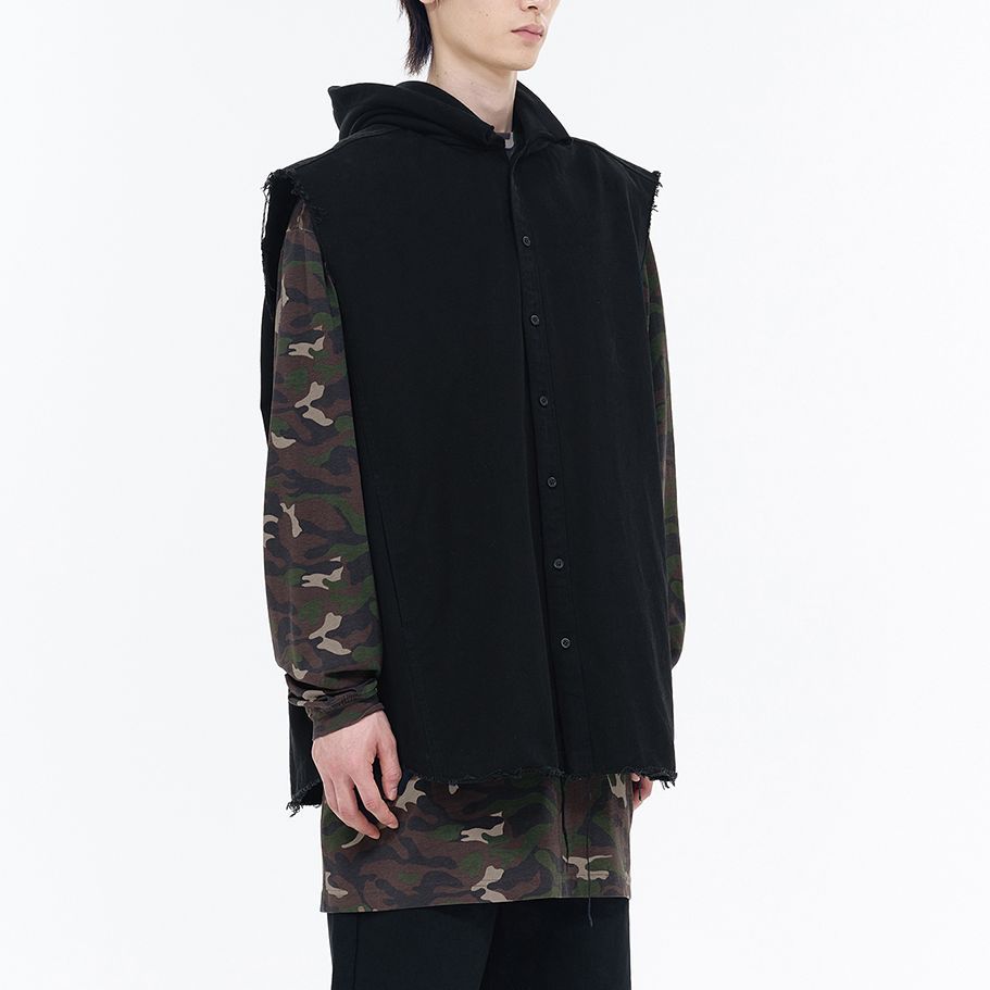 WE11DONE SS24 Unisex Camo Studded Logo Long Sleeve T-Shirt Khaki. WD-TT0-24-792-U-KK 圖 6