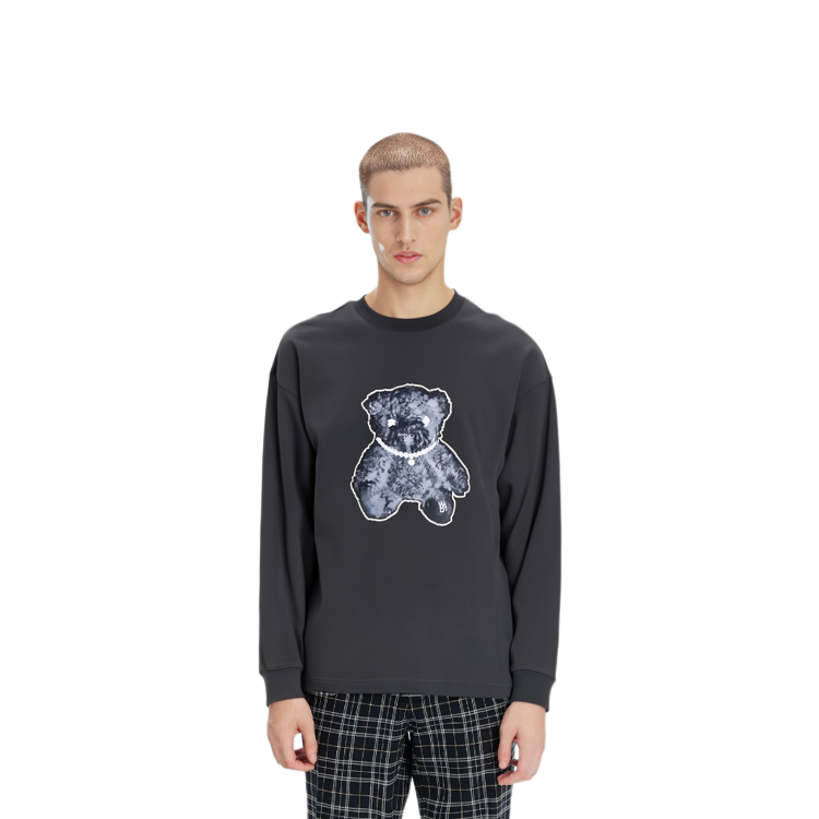 Shop WE11DONE 小熊珍珠項鍊印花長袖T恤 深灰色 WD-TT9-20-116-U-CH