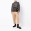 Lookbook WE11DONE Uniseks Baju Sejuk Lengan Panjang Kelabu dengan Logo Petak Berstud. WD-TS3-21-590-U-CH