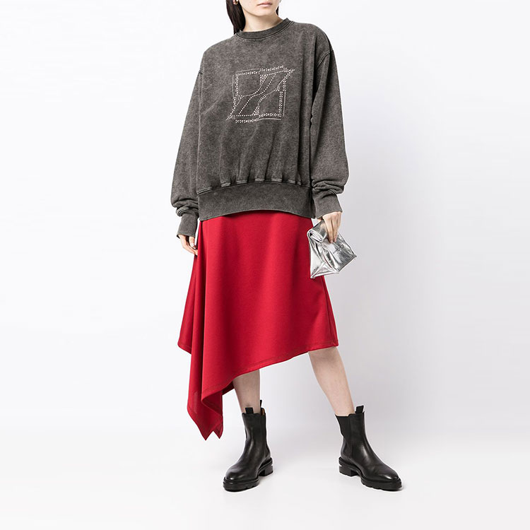 WE11DONE Unisex Charcoal Long Sleeve Sweatshirt with Studded Square Logo. WD-TS3-21-590-U-CH 圖 4