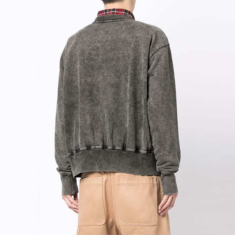 WE11DONE Unisex Charcoal Long Sleeve Sweatshirt with Studded Square Logo. WD-TS3-21-590-U-CH 圖 5