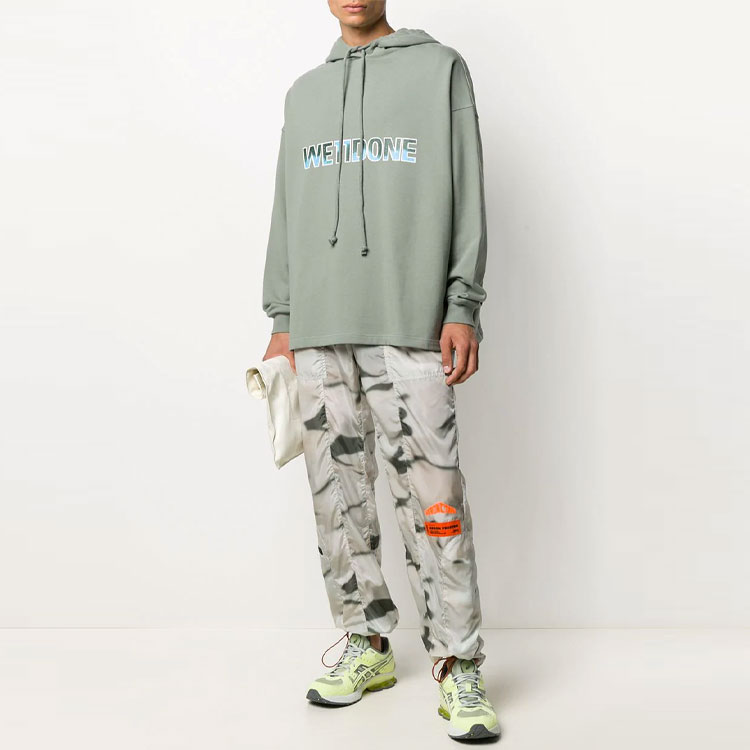 WE11DONE Unisex Grey Pullover Hoodie with Chest Logo Print. WD-TP5-19-500-KK 圖 3