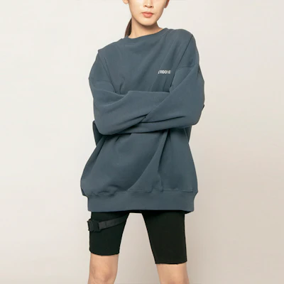 WE11DONE 男女款海军蓝前标志宽松圆领卫衣 WD-SS5-19-916-NV Purchase WE11DONE 男女款海军蓝前标志宽松圆领卫衣 WD-SS5-19-916-NV