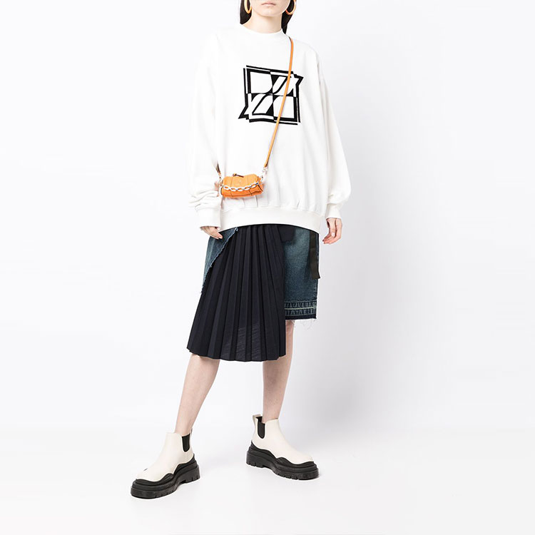 WE11DONE Unisex Oversized Logo Print Crewneck Sweatshirt White WD-TS3-21-555-U-WH 圖 4