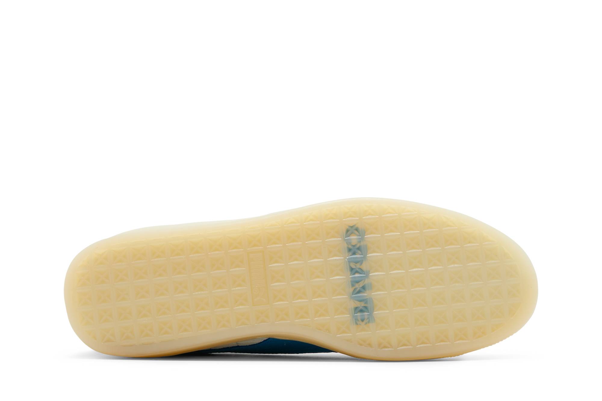 Shop White Castle x Puma Suede '100º Aniversario' 382175-01