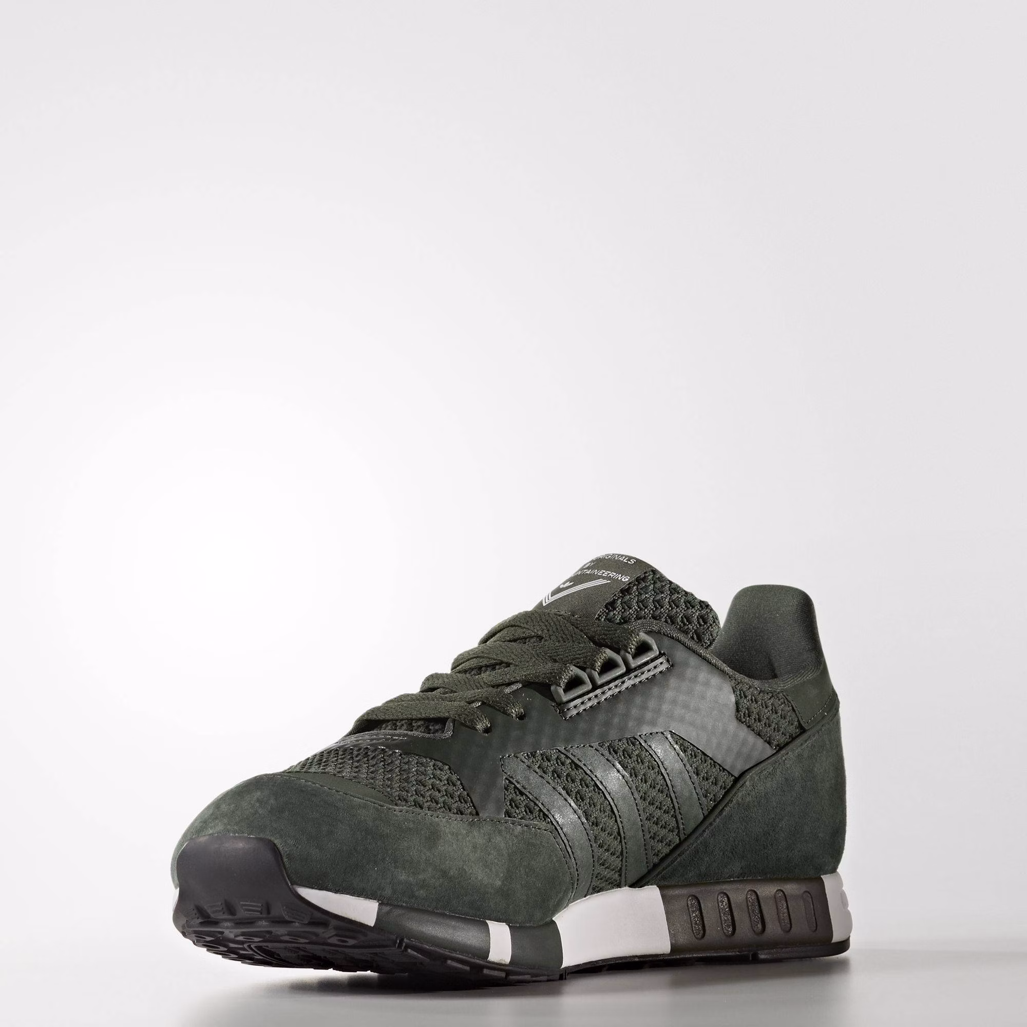 Adidas x white clearance mountaineering boston super