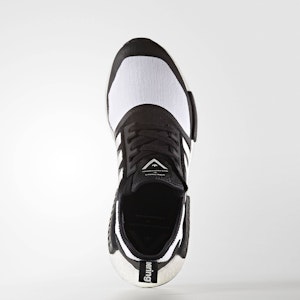 White Mountaineering x adidas NMD_R1 Trail PK 'Negro Blanco' CG3646 Lookbook White Mountaineering x adidas NMD_R1 Trail PK 'Negro Blanco' CG3646