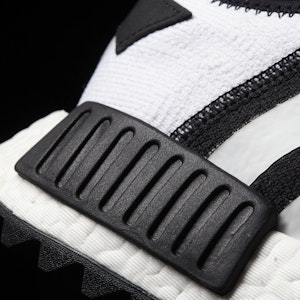 White Mountaineering x adidas NMD_R1 Trail PK 'Negro Blanco' CG3646 Sizing White Mountaineering x adidas NMD_R1 Trail PK 'Negro Blanco' CG3646