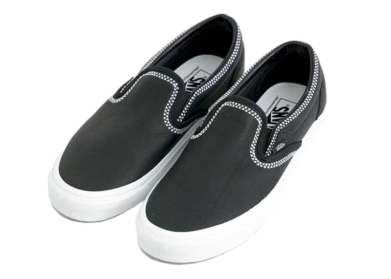 Buy 화이트 마운티니어링 x 온 x 반스 슬립온 98DX '블랙' WM2371815