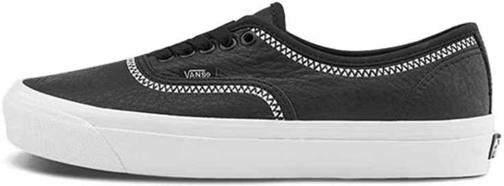 white-mountaineering-x-vans-authentic-44-dx-black-white-vn-0-a7-q5-cbmx