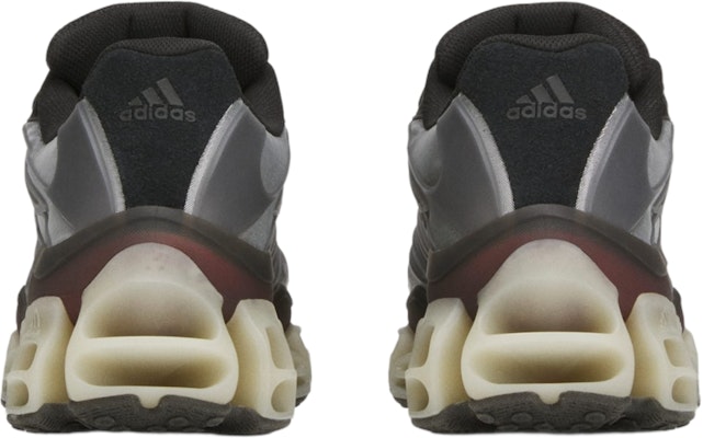 Willy Chavarria x adidas Megaride AG XL ''Core Black Putty Grey'' Hitam Kelabu. KJ2048 Lookbook Willy Chavarria x adidas Megaride AG XL ''Core Black Putty Grey'' Hitam Kelabu. KJ2048