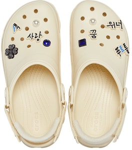 WINNER x Crocs All-Terrain Clog 'Cozy' 肯文章洗ler️⃣ omba nyaman momen mu. 208421-108 Shop WINNER x Crocs All-Terrain Clog 'Cozy' 肯文章洗ler️⃣ omba nyaman momen mu. 208421-108