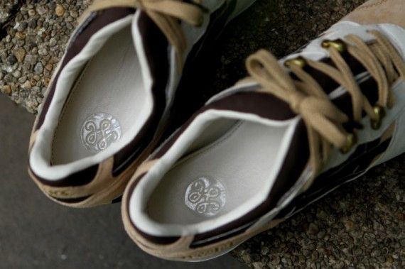 Details for Woei x ASICS Gel Lyte 3 '鹿科動物' H20QK-0561