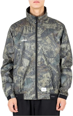 WTAPS Real Tree Camo Jacket with Logo and Stand Collar. 201WVDT-JKM02-CAMO Buy WTAPS Real Tree Camo Jacket with Logo and Stand Collar. 201WVDT-JKM02-CAMO