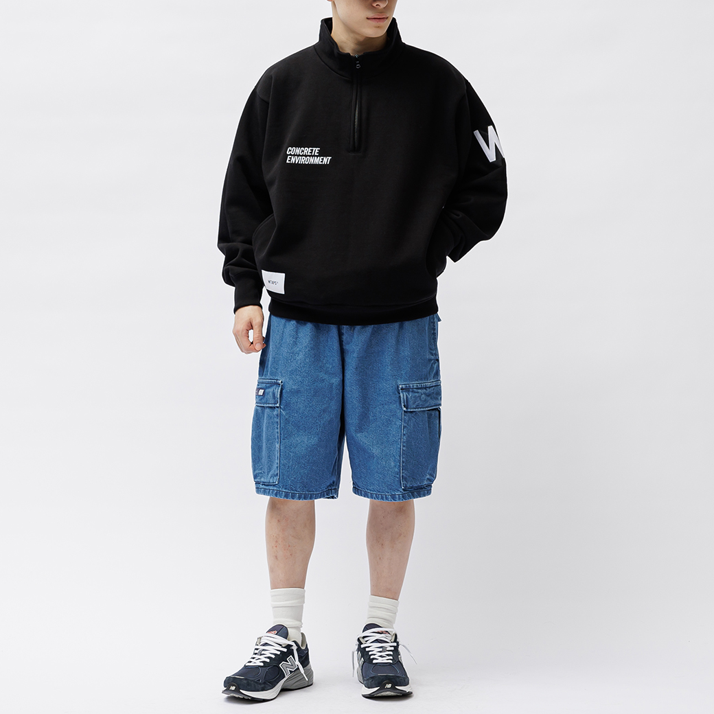 Shop WTAPS Casual Alphabet High-Neck Long-Sleeve Sweatshirt Unisex. 241ATDT-CSM05