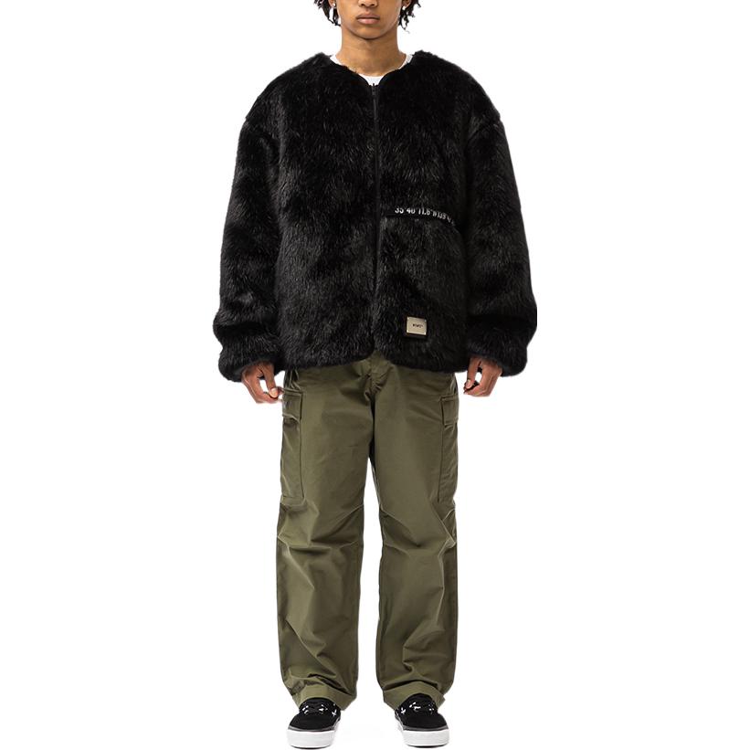 Details for WTAPS FW22 Solid Color Logo Badge Zip-Up Jacket Long Sleeve  Outerwear. 222BRDT-JKM06