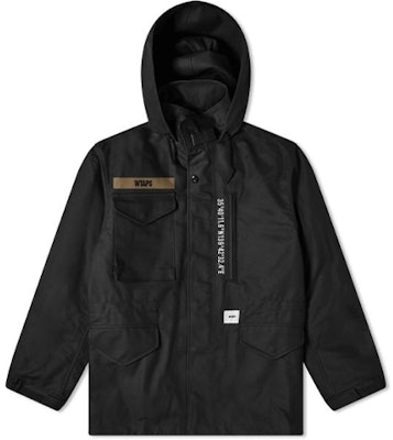 WTAPS Logo Multi-Pocket Hooded Jacket for Men 202WVDT-JKM01 Details for WTAPS Logo Multi-Pocket Hooded Jacket for Men 202WVDT-JKM01
